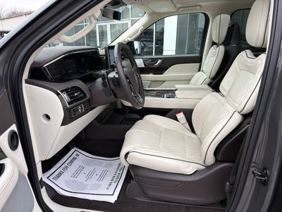 2023 Lincoln Navigator Black Label