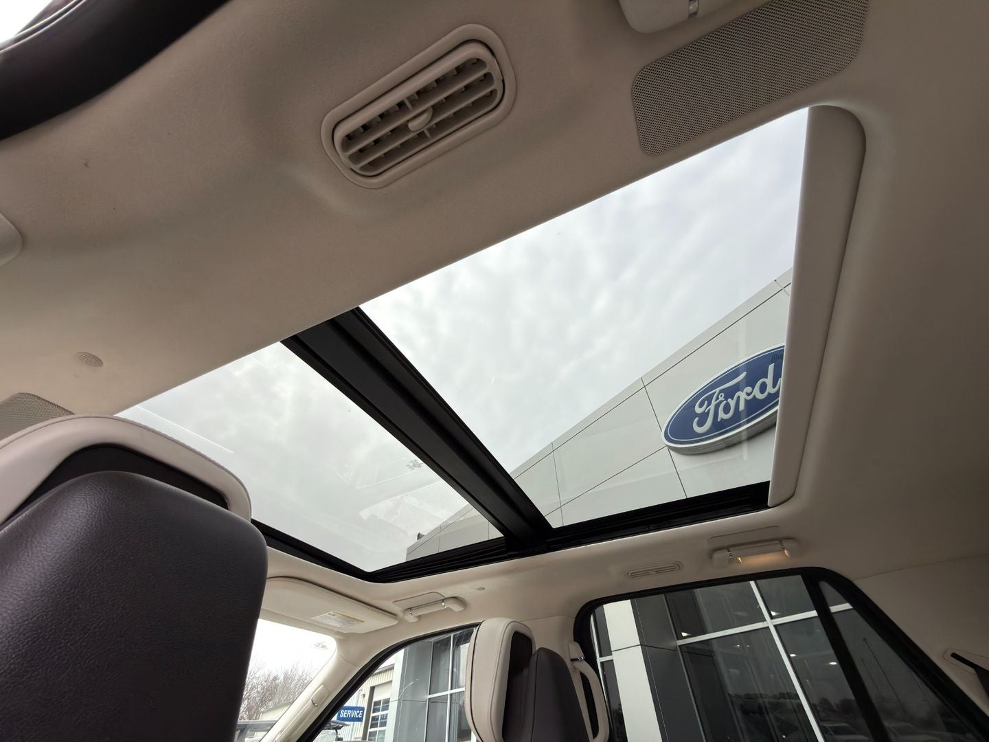 2023 Lincoln Navigator Black Label