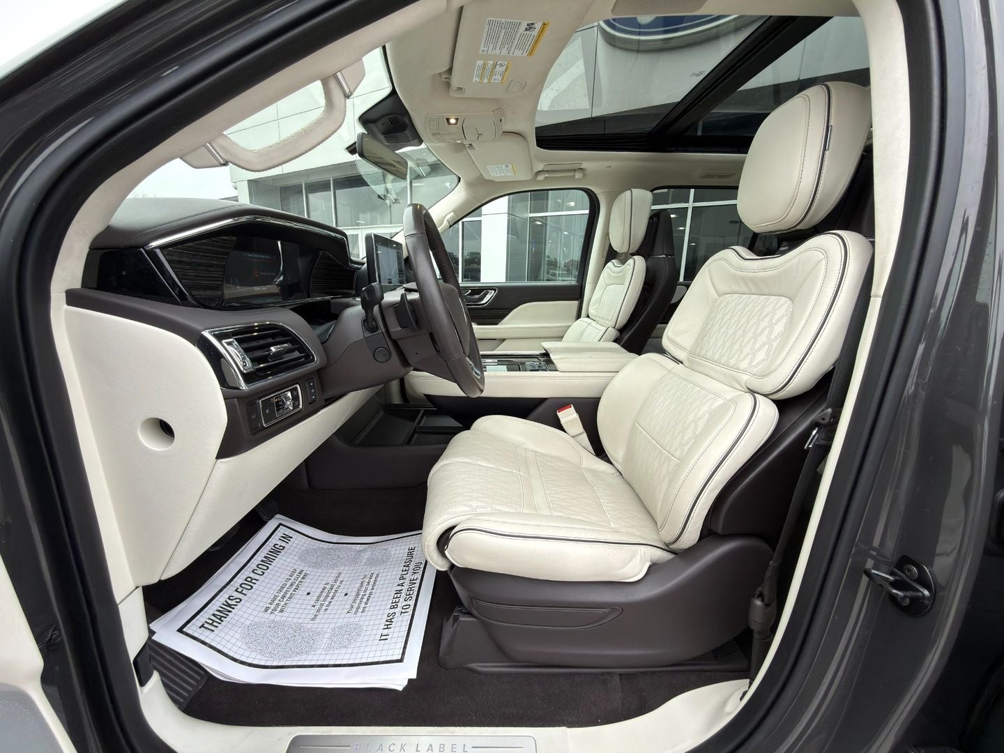 2023 Lincoln Navigator Black Label