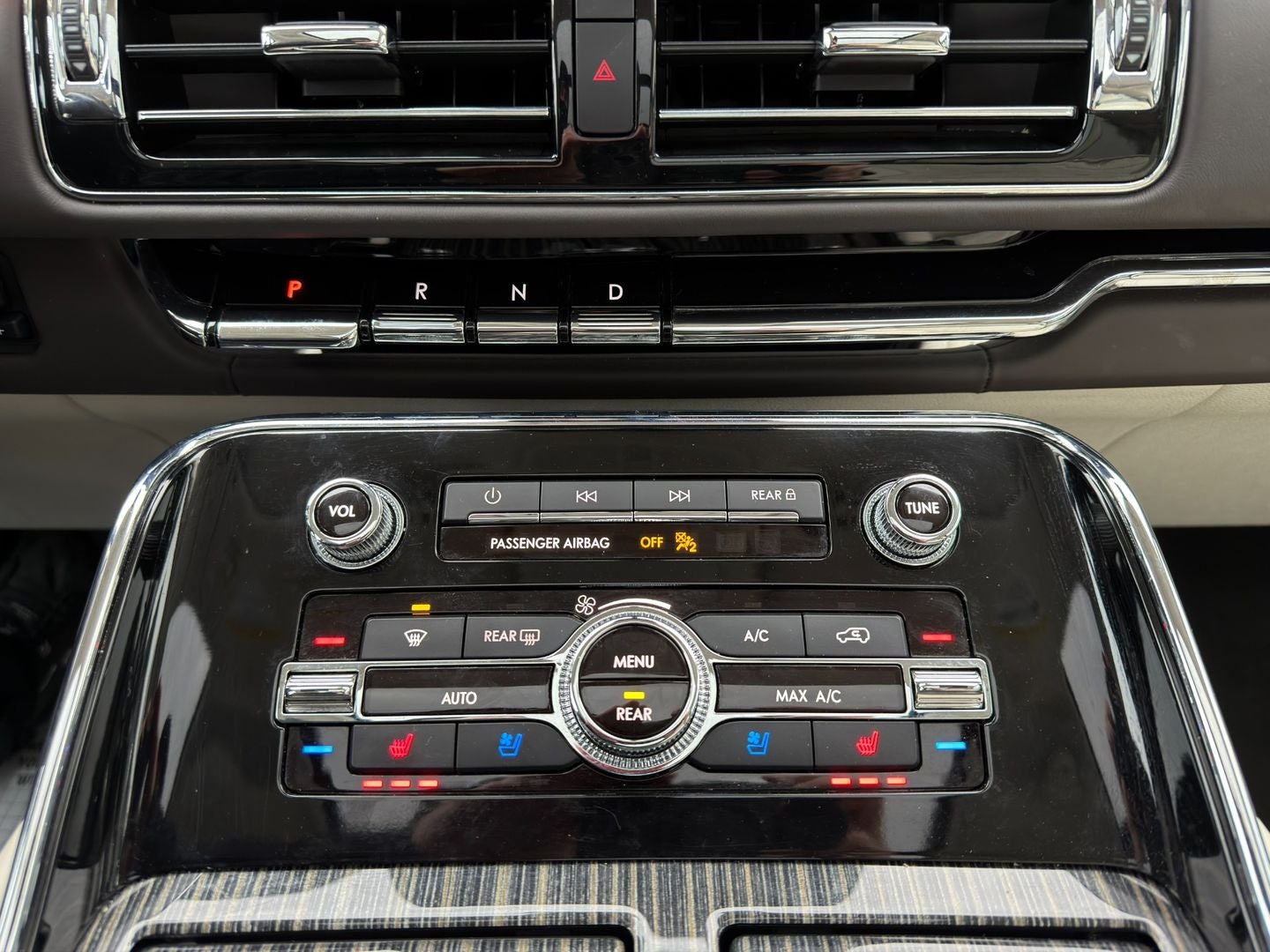 2023 Lincoln Navigator Black Label