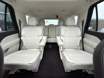 2023 Lincoln Navigator Black Label