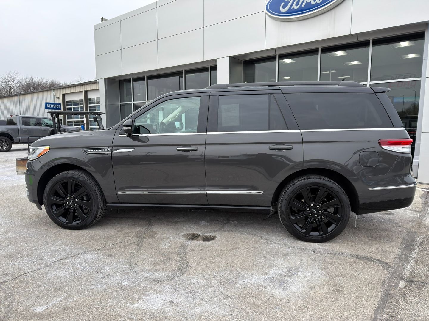 2023 Lincoln Navigator Black Label