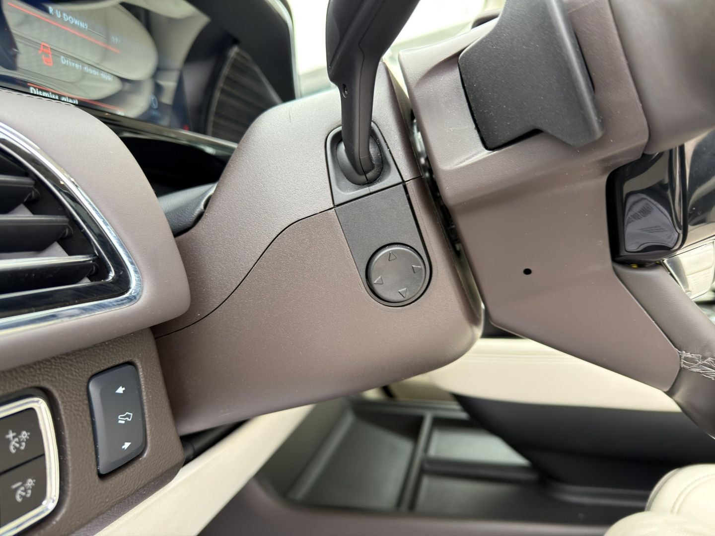 2023 Lincoln Navigator Black Label