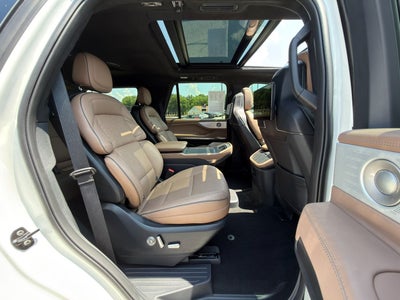 2025 Lincoln Navigator Black Label
