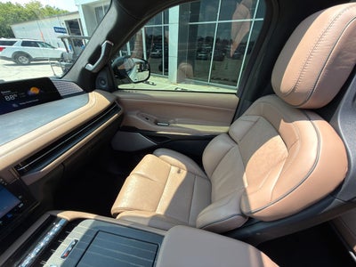 2025 Lincoln Navigator Black Label