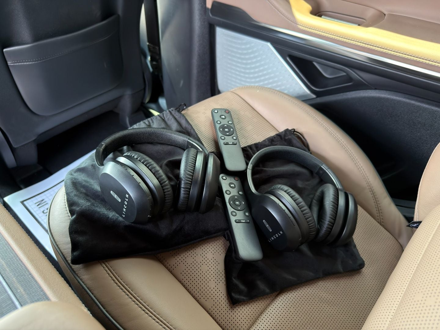 2025 Lincoln Navigator Black Label