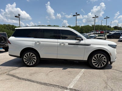 2025 Lincoln Navigator Black Label