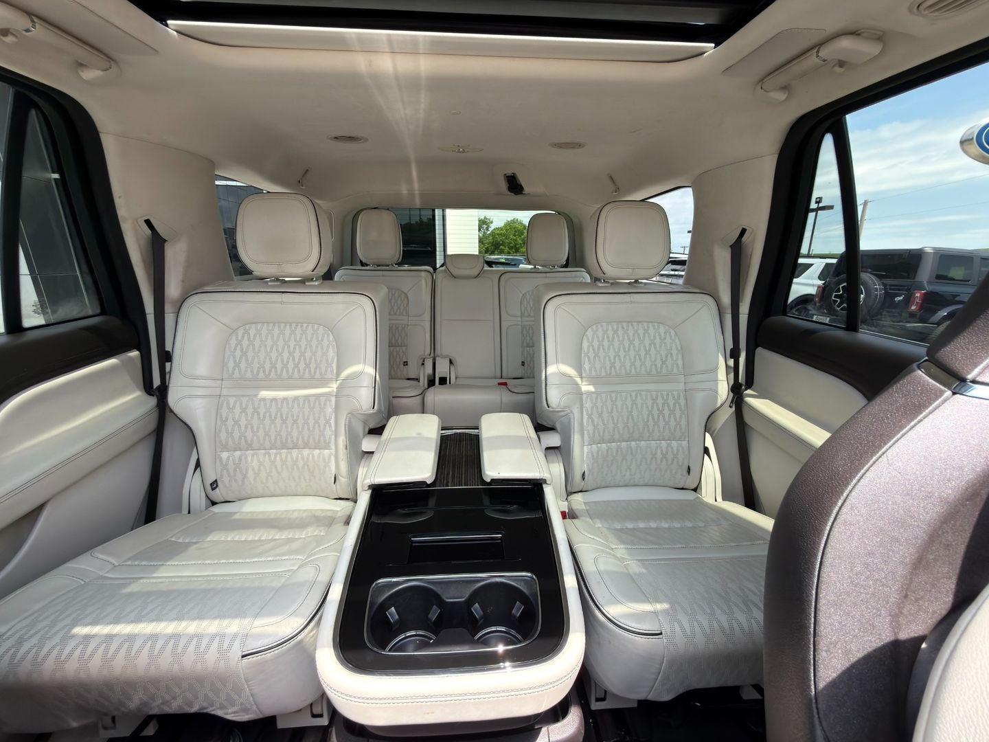 2023 Lincoln Navigator Black Label
