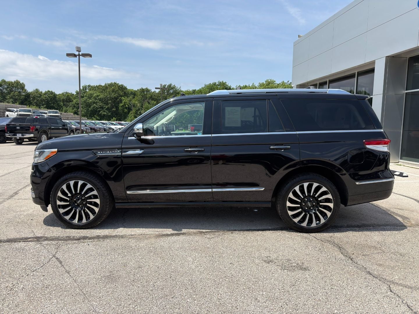 2023 Lincoln Navigator Black Label