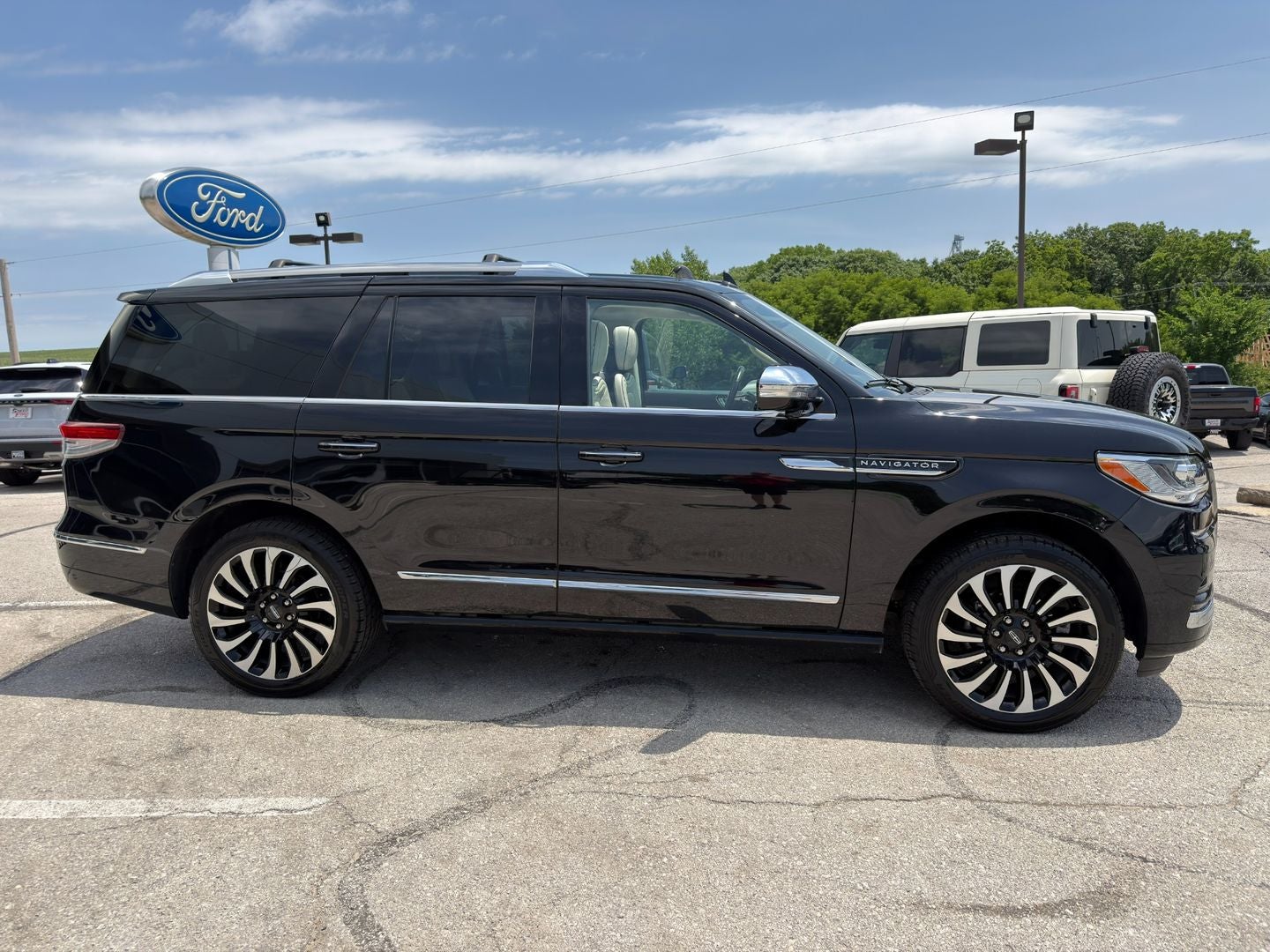 2023 Lincoln Navigator Black Label