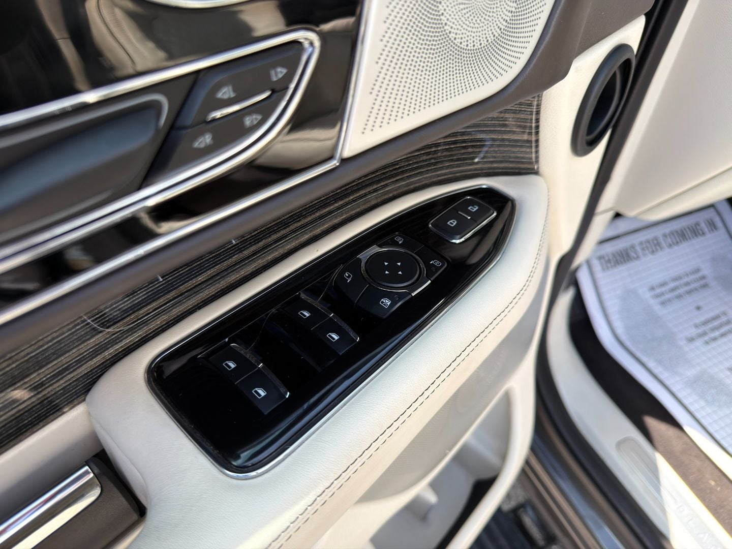 2023 Lincoln Navigator Black Label