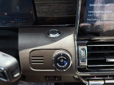 2023 Lincoln Navigator Black Label