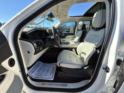 2022 Lincoln Navigator Black Label