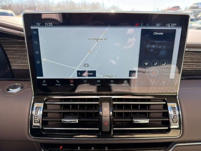 2022 Lincoln Navigator Black Label