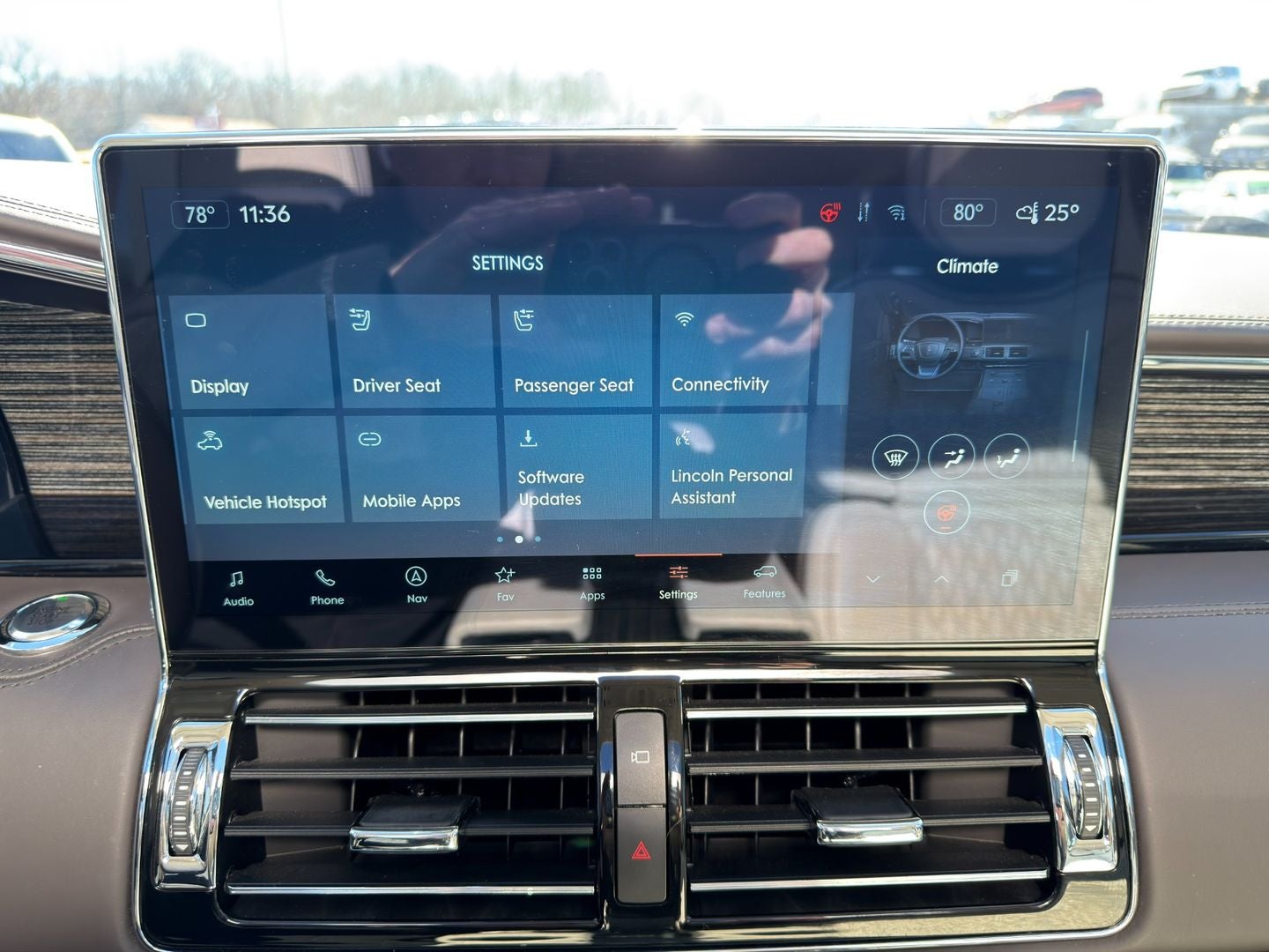 2022 Lincoln Navigator Black Label