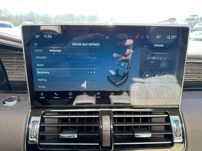 2022 Lincoln Navigator Black Label