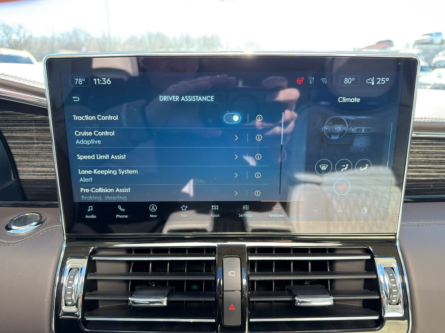 2022 Lincoln Navigator Black Label