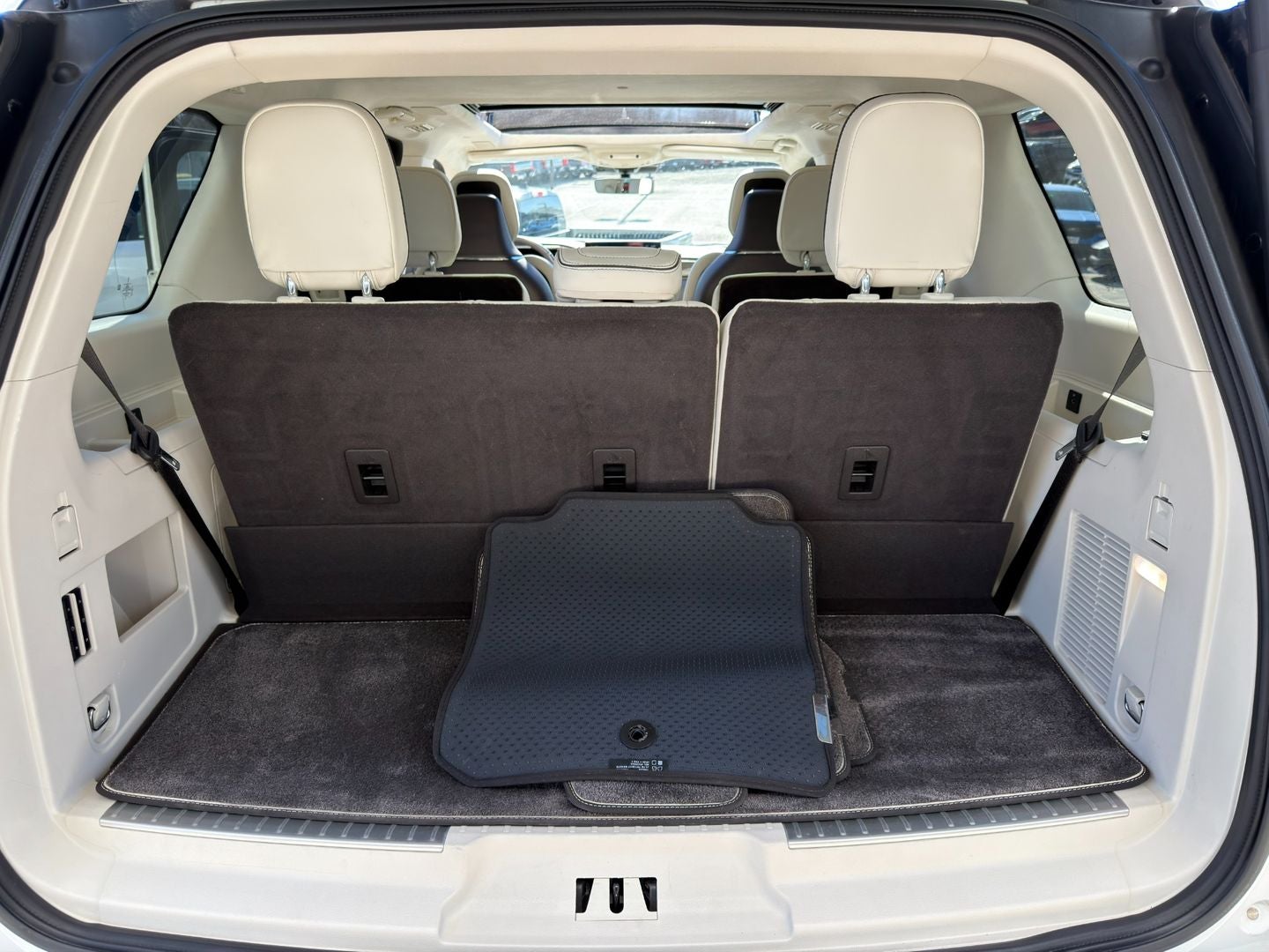 2022 Lincoln Navigator Black Label