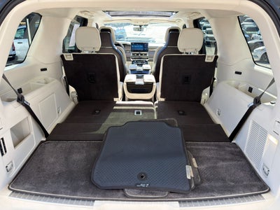 2022 Lincoln Navigator Black Label