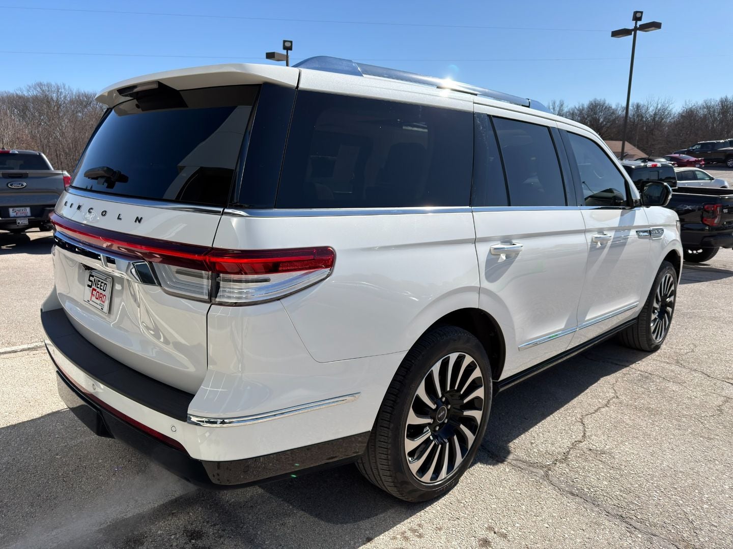 2022 Lincoln Navigator Black Label
