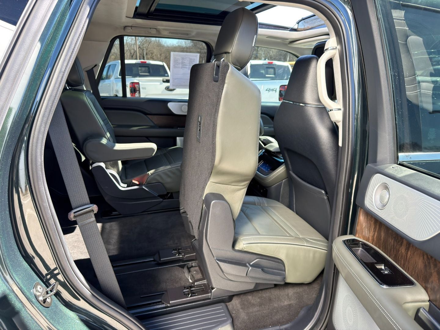 2022 Lincoln Navigator Black Label