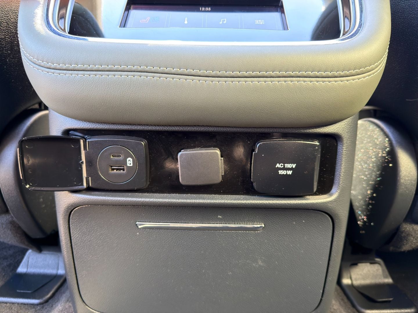 2022 Lincoln Navigator Black Label