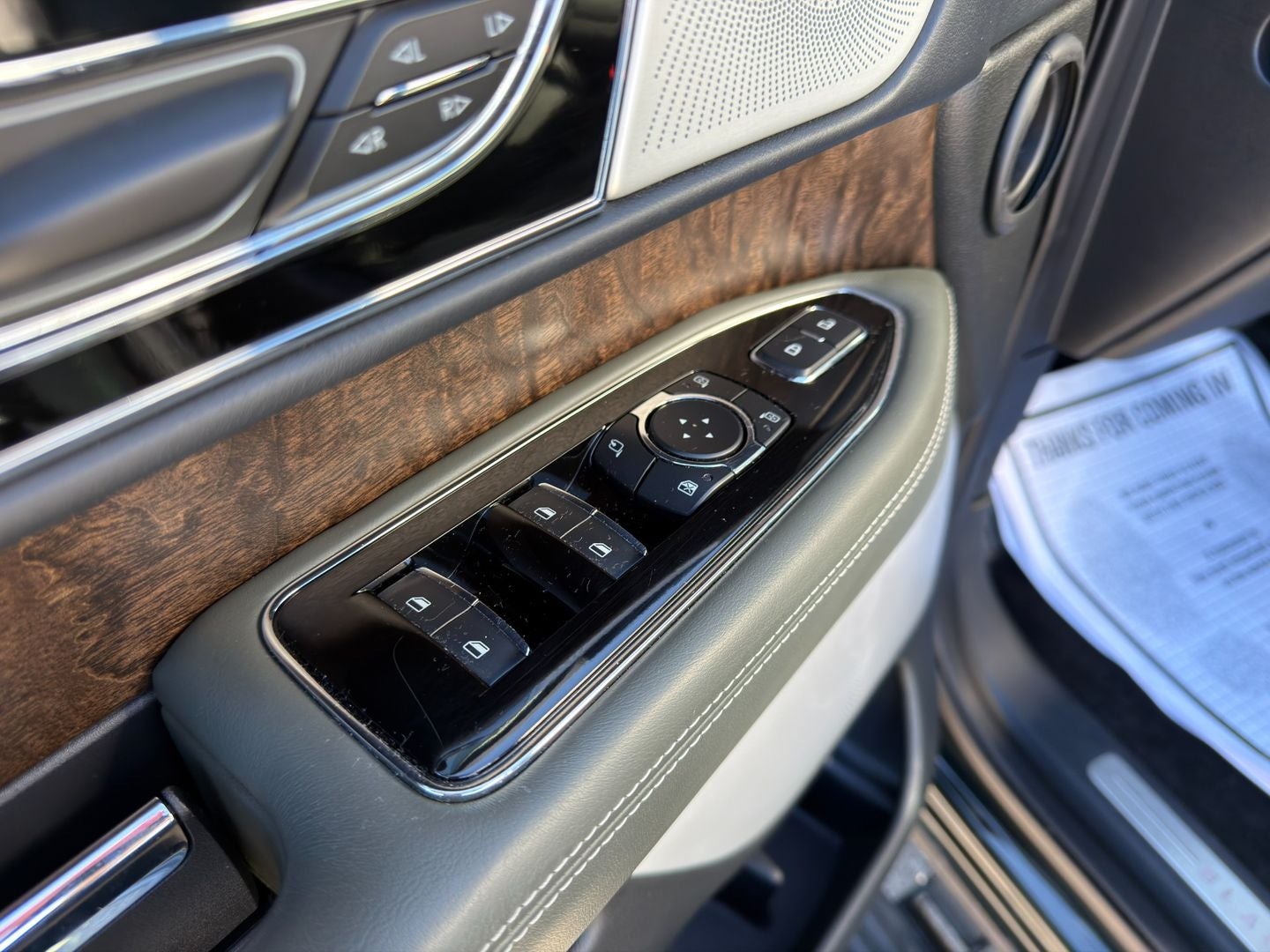 2022 Lincoln Navigator Black Label