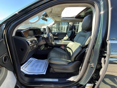 2022 Lincoln Navigator Black Label