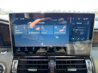 2022 Lincoln Navigator Black Label