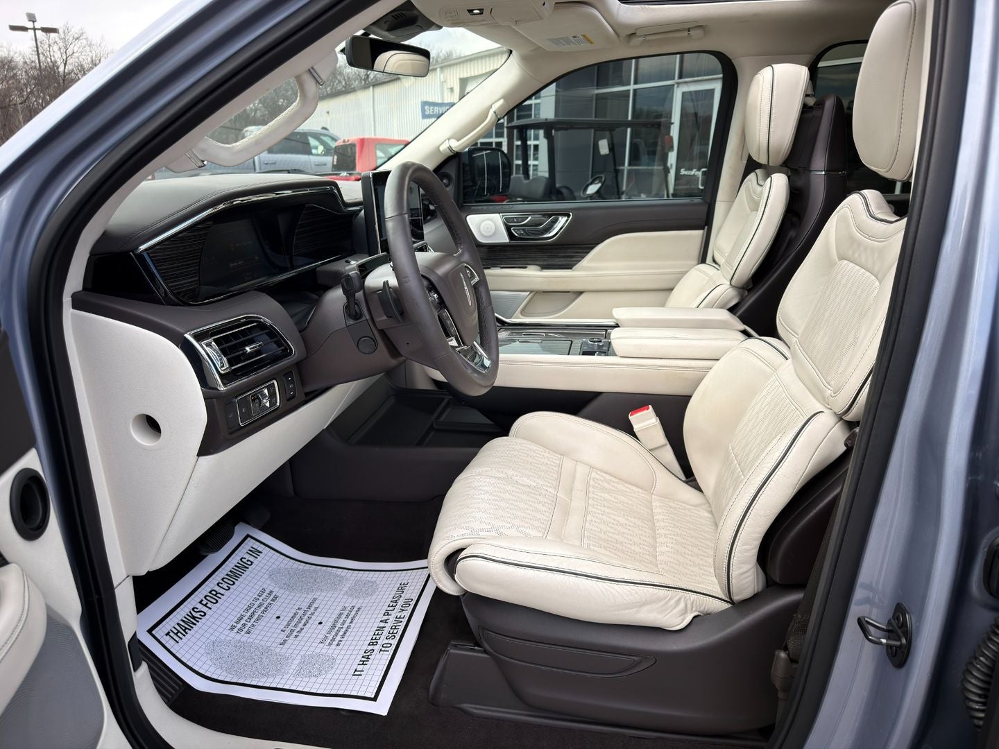 2022 Lincoln Navigator Black Label