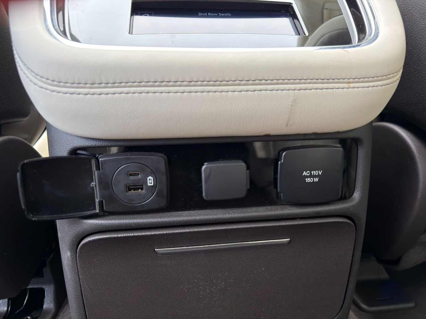 2022 Lincoln Navigator Black Label