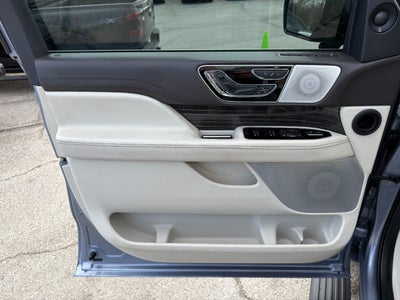 2022 Lincoln Navigator Black Label