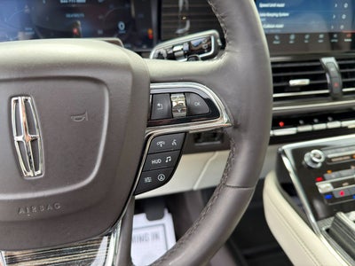 2022 Lincoln Navigator Black Label