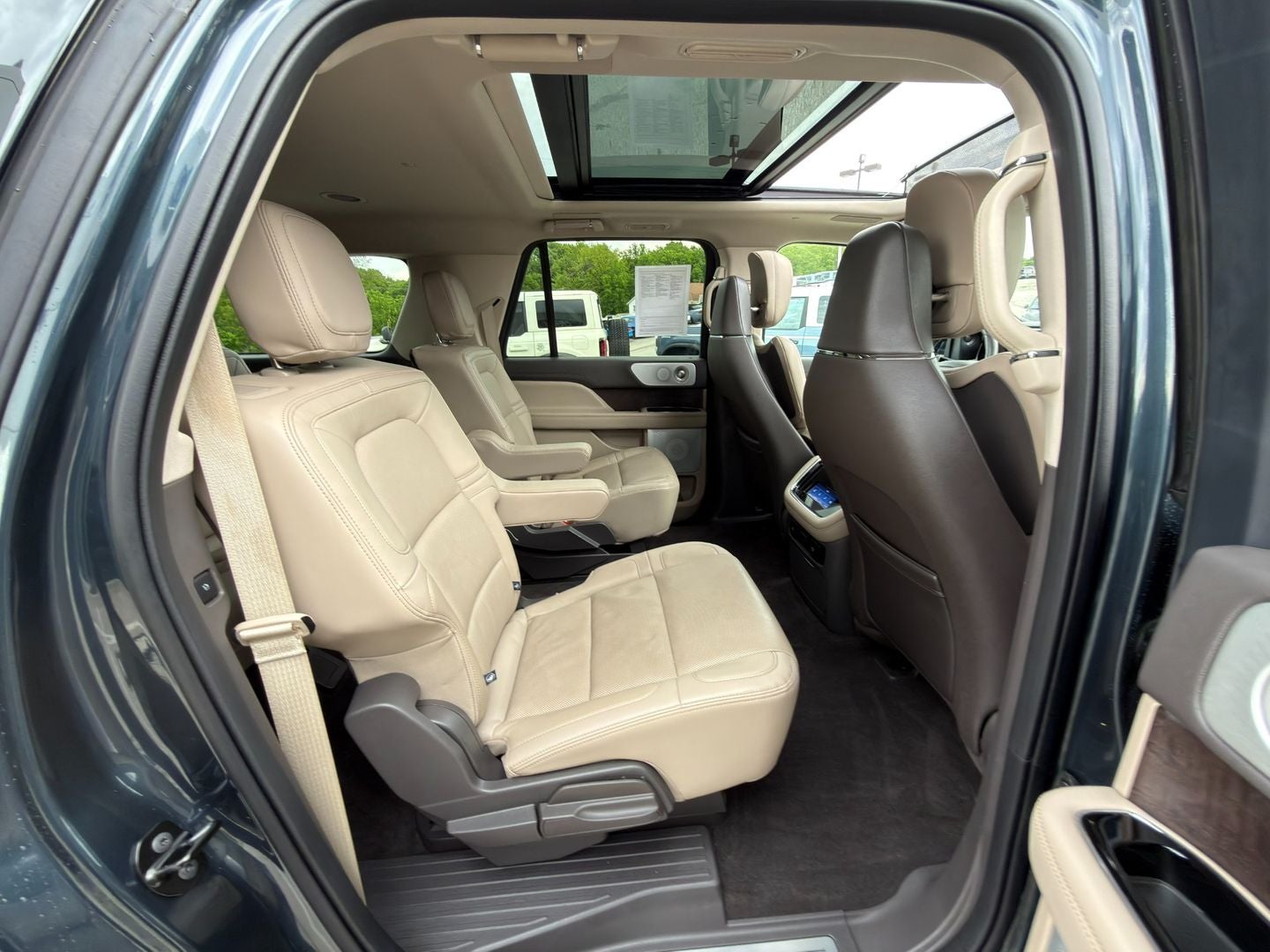 2024 Lincoln Navigator L Reserve