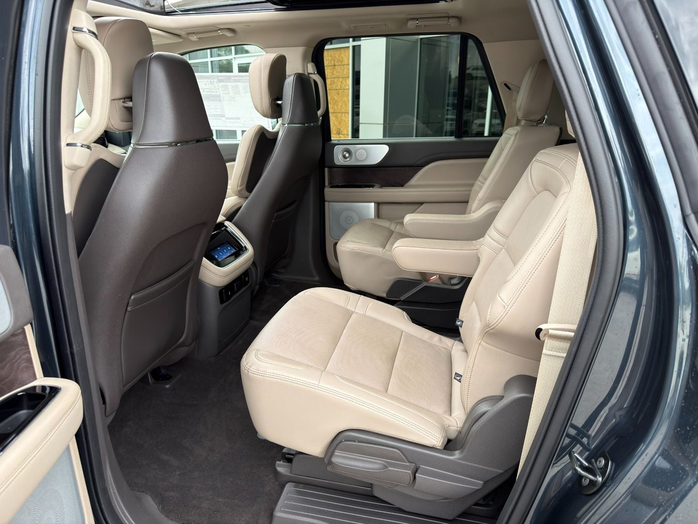 2024 Lincoln Navigator L Reserve