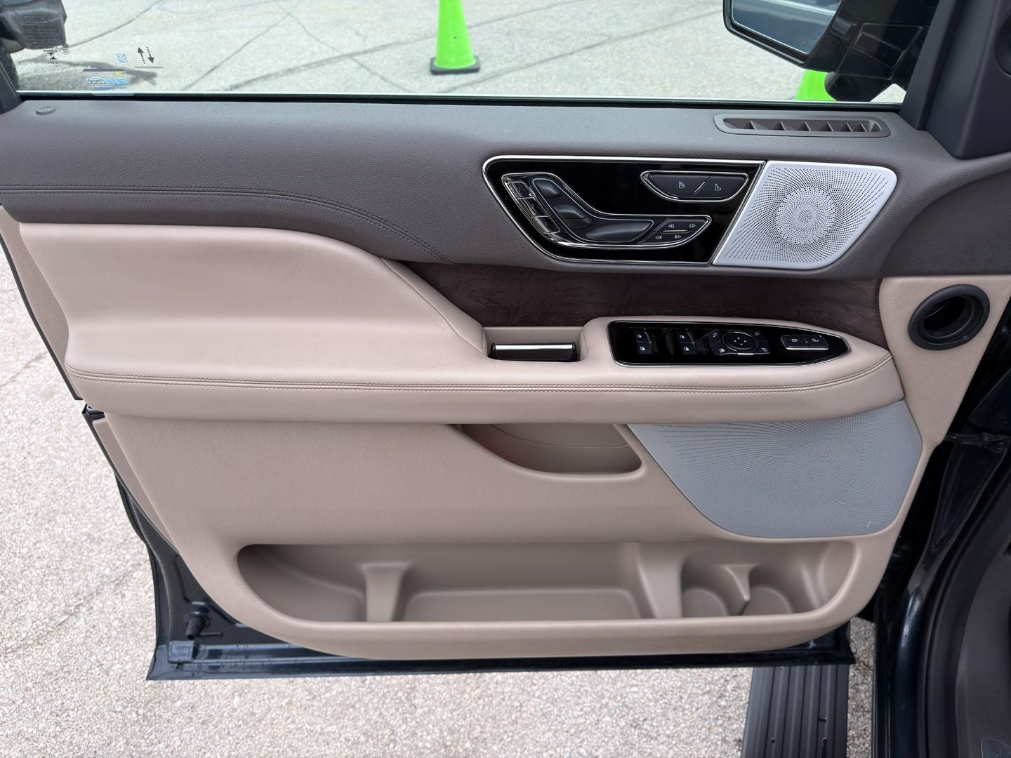 2024 Lincoln Navigator L Reserve