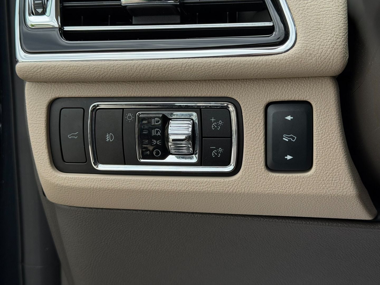 2024 Lincoln Navigator L Reserve