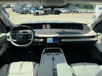 2025 Lincoln Navigator L Reserve