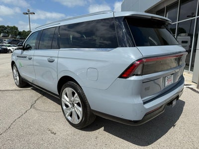 2025 Lincoln Navigator L Reserve