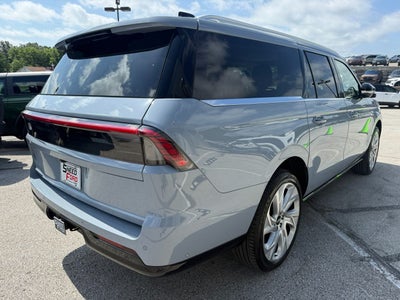 2025 Lincoln Navigator L Reserve