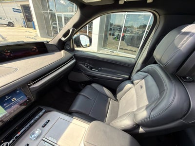 2025 Lincoln Navigator L Reserve