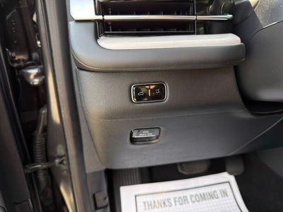 2025 Lincoln Navigator L Reserve