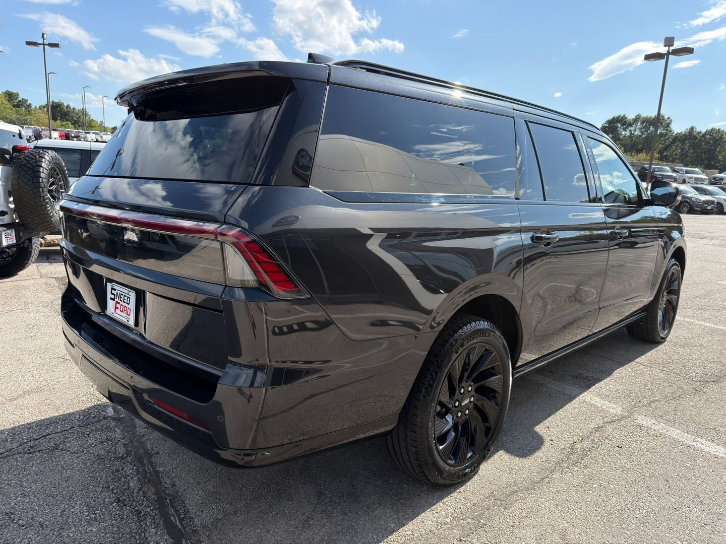 2025 Lincoln Navigator L Reserve
