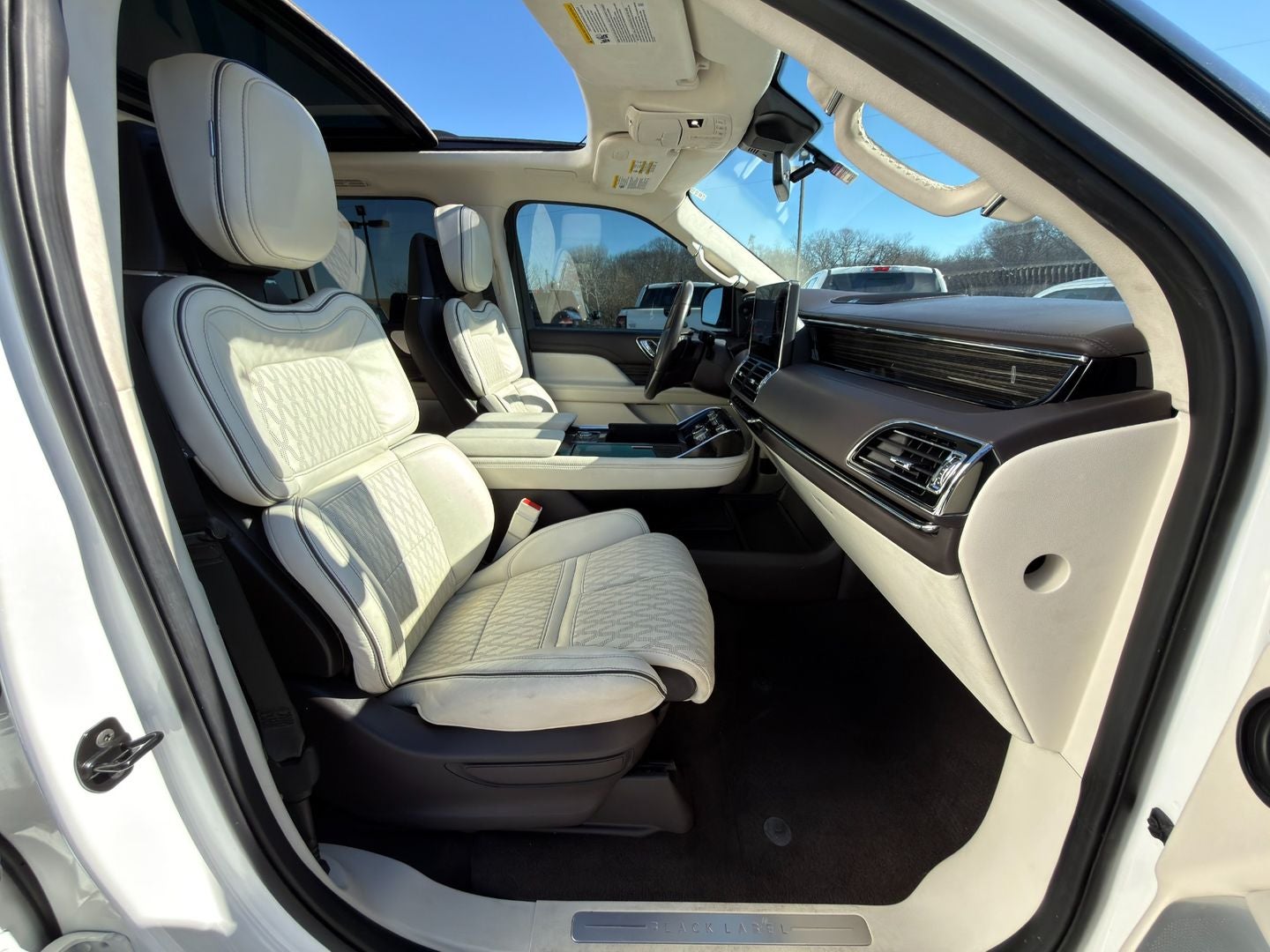 2024 Lincoln Navigator L Black Label