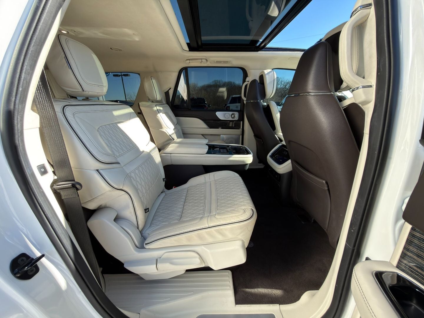 2024 Lincoln Navigator L Black Label