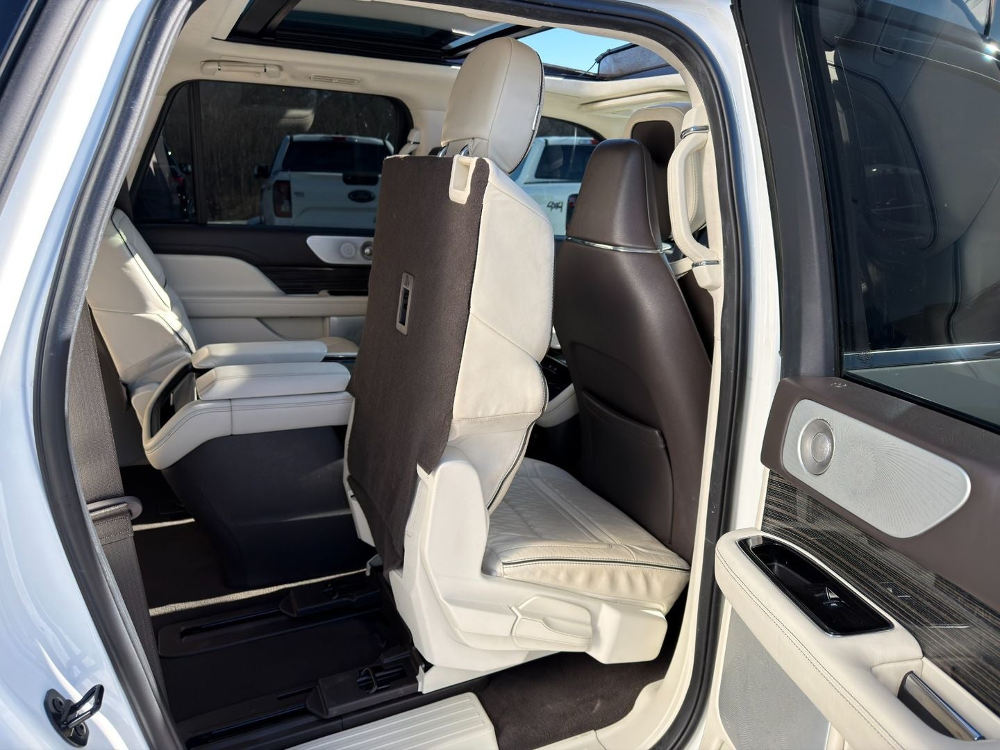 2024 Lincoln Navigator L Black Label