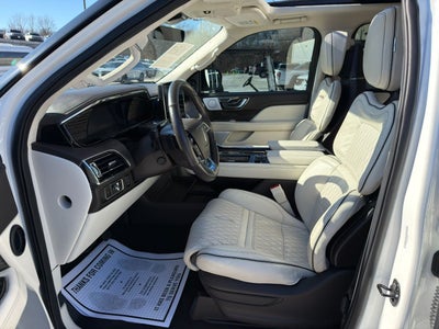 2024 Lincoln Navigator L Black Label