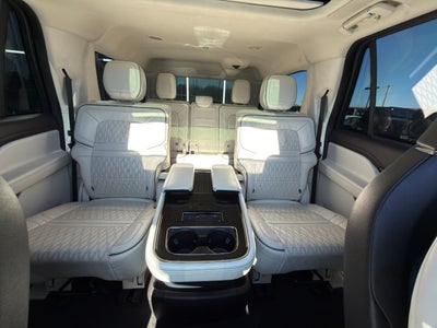 2024 Lincoln Navigator L Black Label