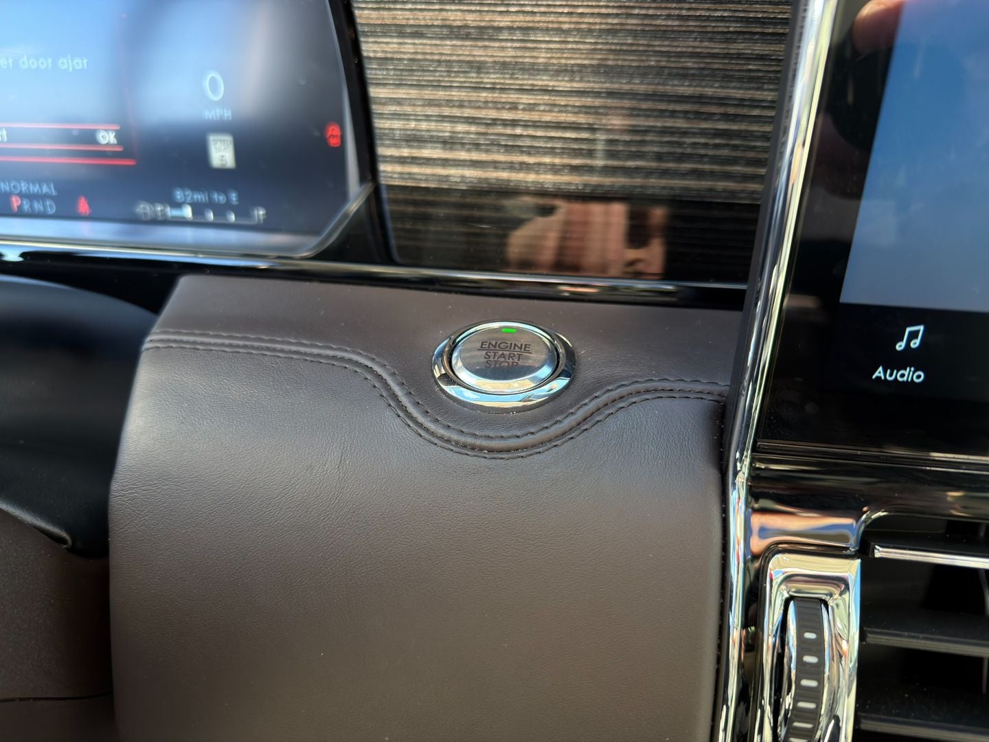 2024 Lincoln Navigator L Black Label