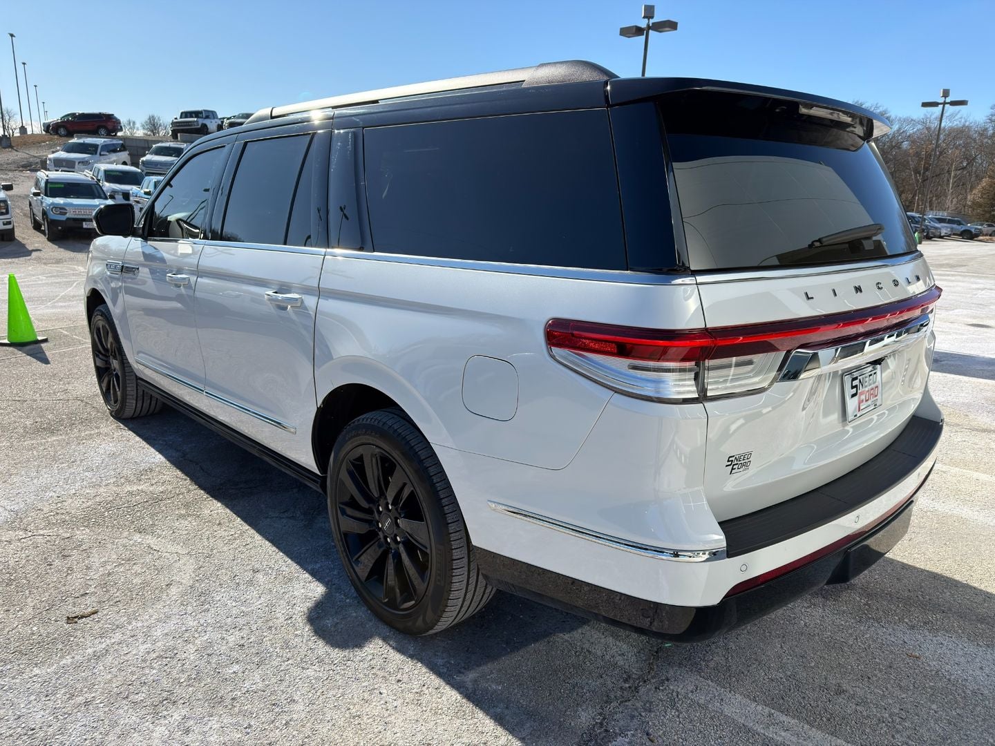 2024 Lincoln Navigator L Black Label